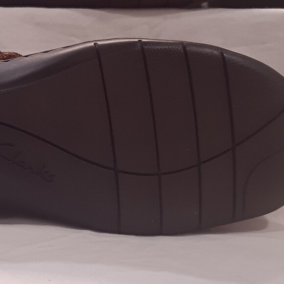 Clarks 9.5m Bendables Brown Mary Janes - Picture 3 of 4
